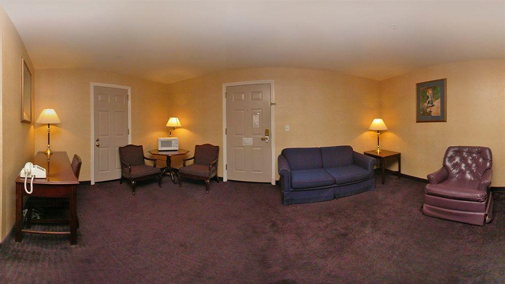Comfort Suites Red Bluff Near I-5 Extérieur photo
