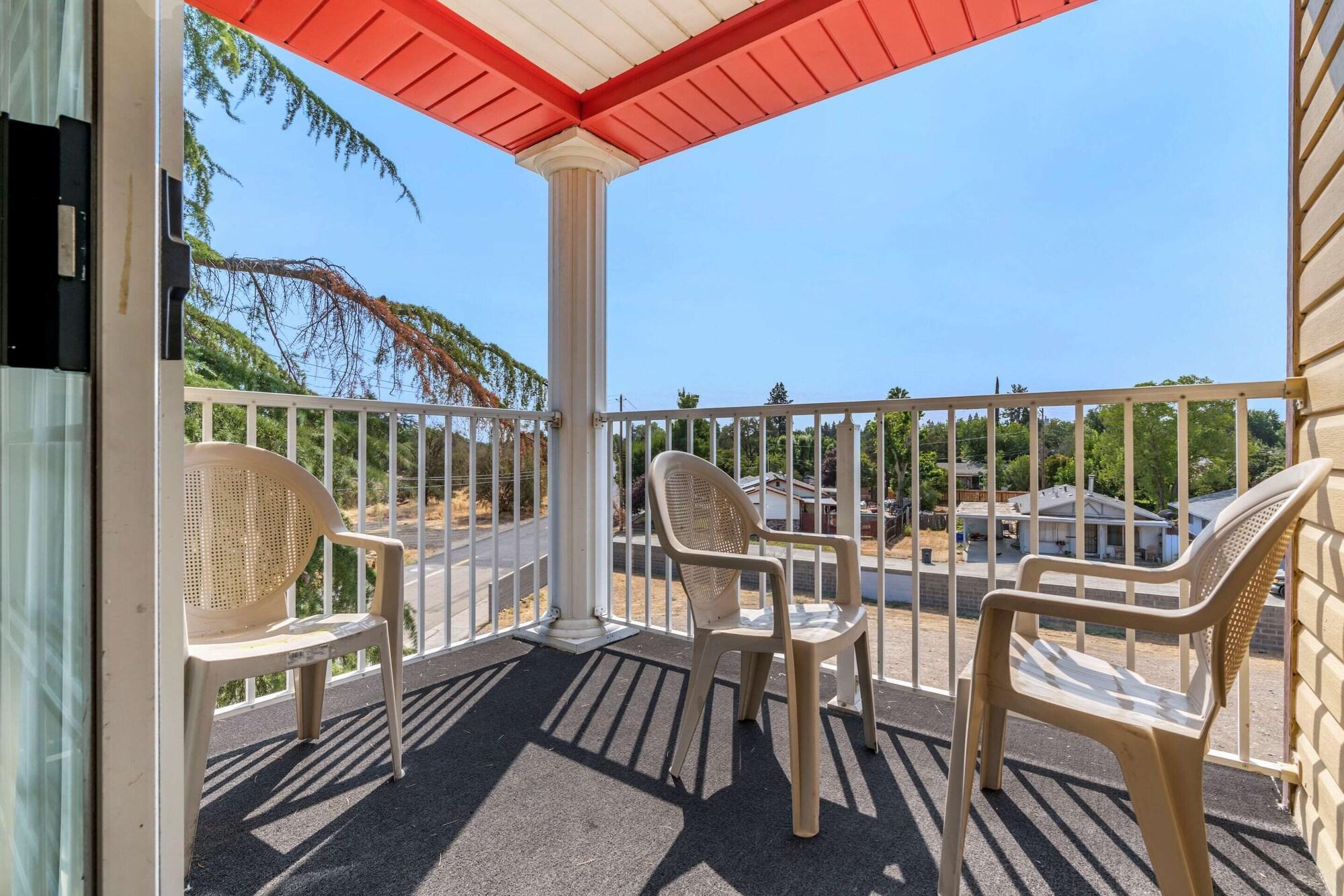 Comfort Suites Red Bluff Near I-5 Extérieur photo