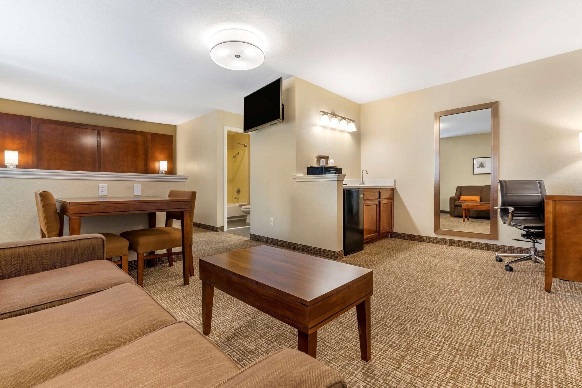 Comfort Suites Red Bluff Near I-5 Extérieur photo
