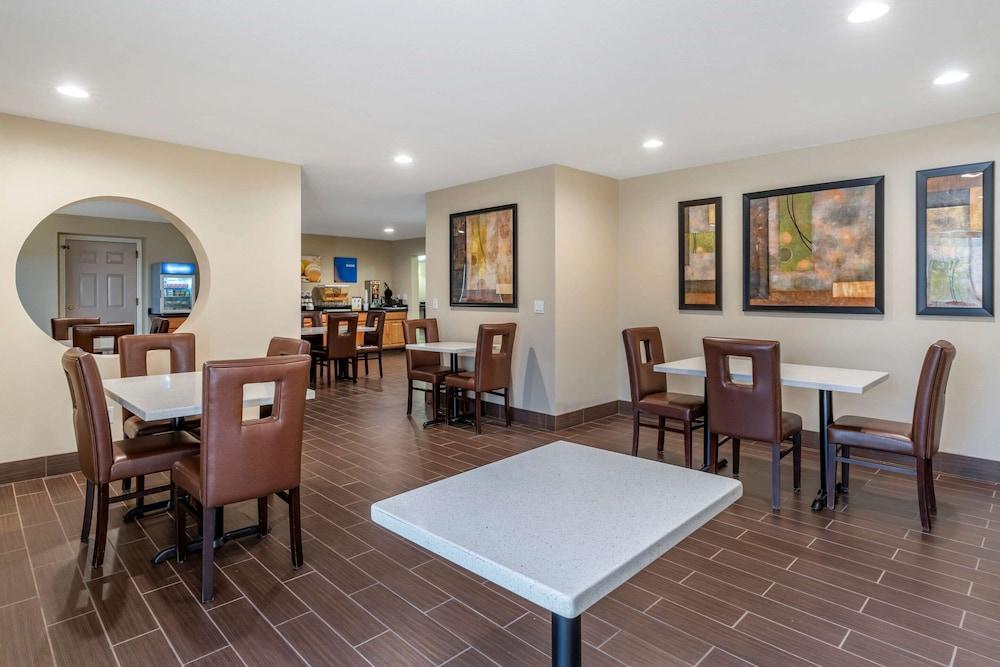 Comfort Suites Red Bluff Near I-5 Extérieur photo
