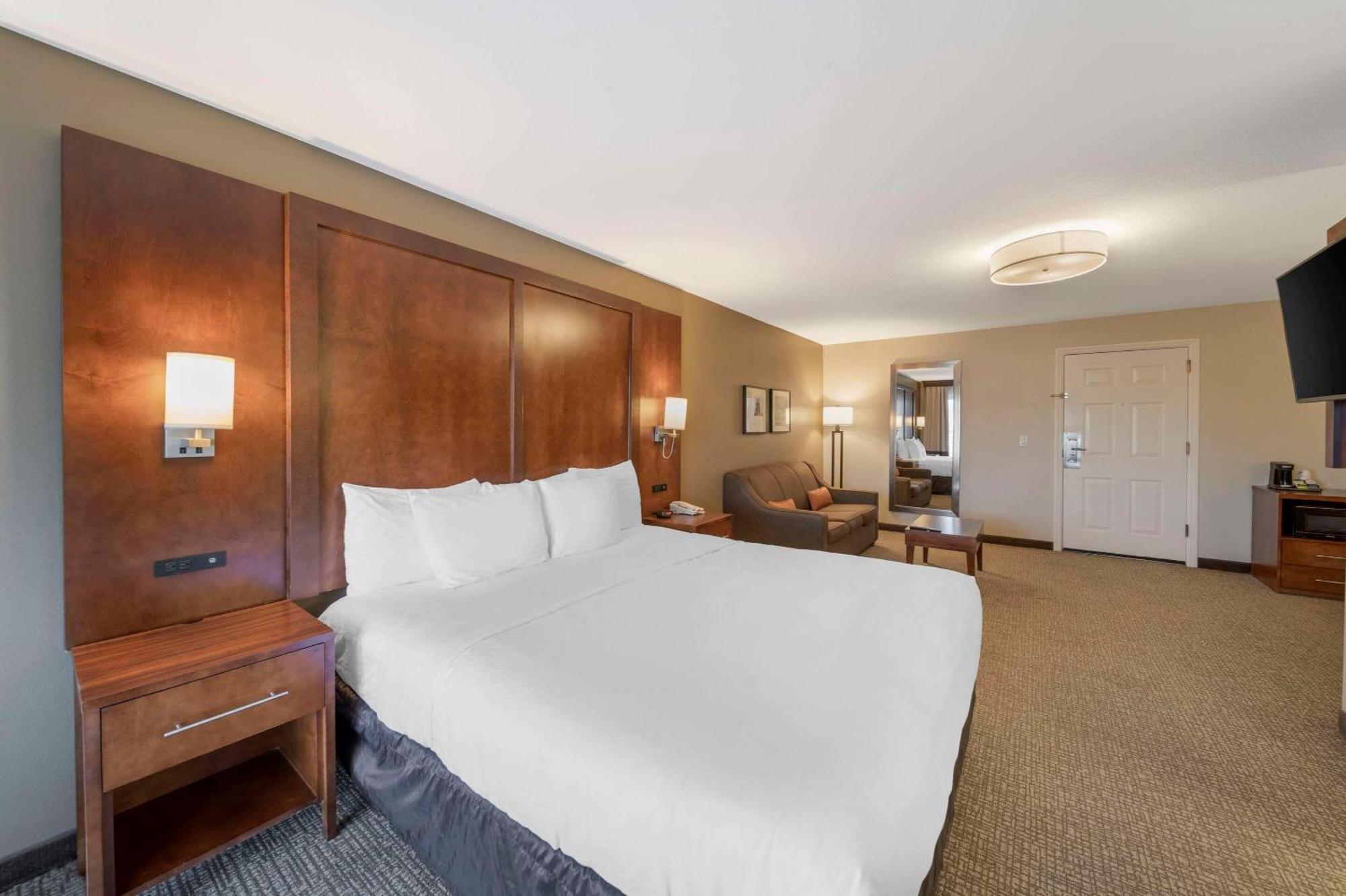 Comfort Suites Red Bluff Near I-5 Extérieur photo