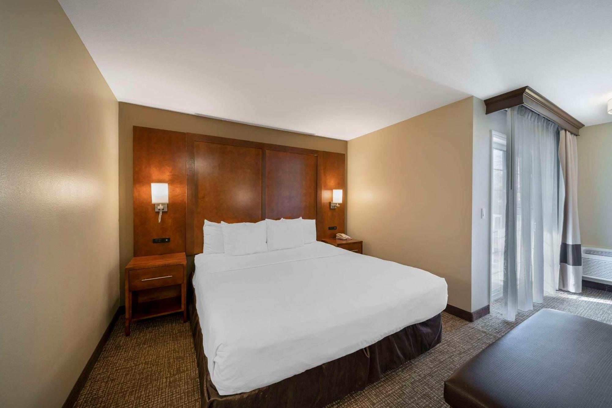 Comfort Suites Red Bluff Near I-5 Extérieur photo