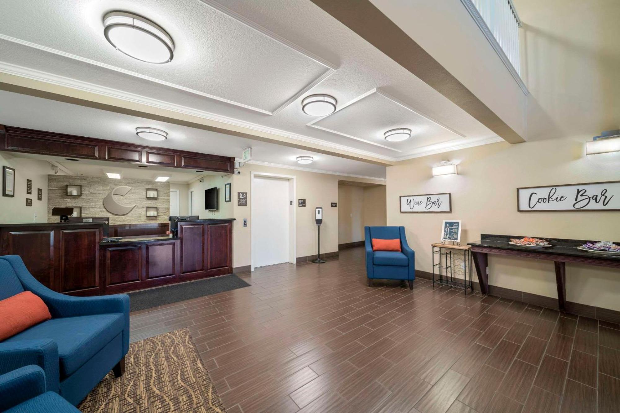 Comfort Suites Red Bluff Near I-5 Extérieur photo